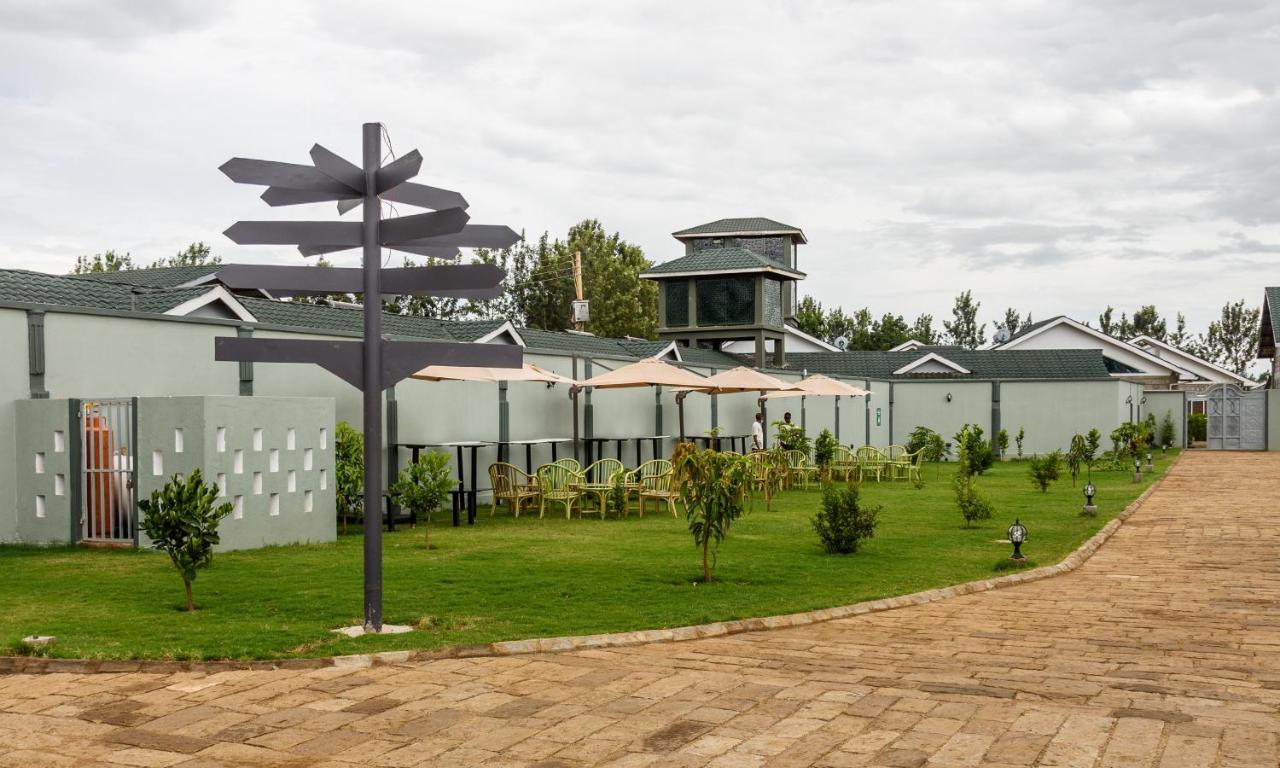 Abai Lodges & Spa Kagio Екстер'єр фото